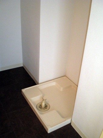 コンパクトでスタイリッシュな洗面台 コンパクトでスタイリッシュな洗面台